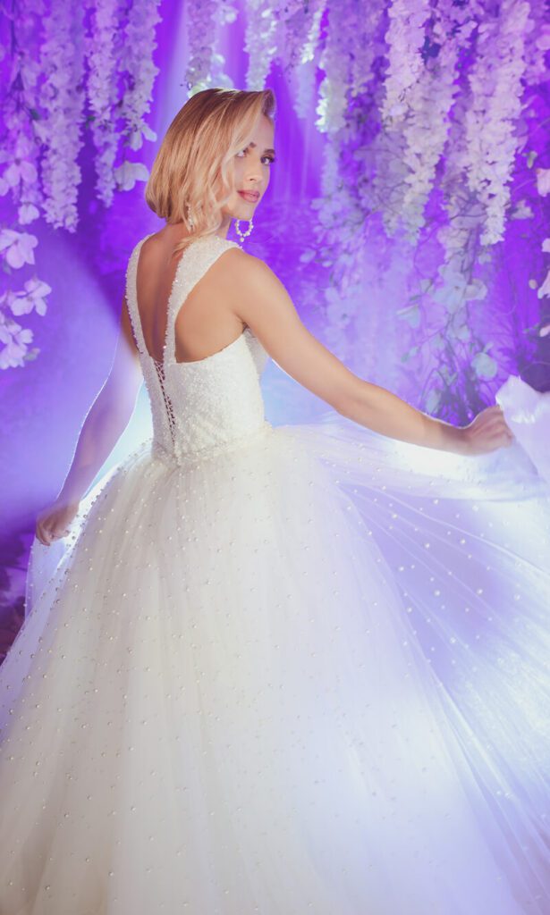 suknia ślubna z trenem  Izabela Janachowska Wedding Dream
