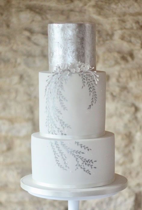 серебряный свадебный торт