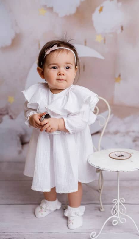 sukienka do chrztu dla dziecka